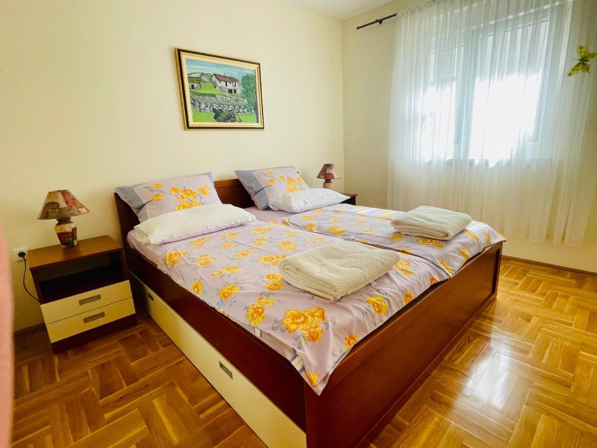 Apartment Mandarina ドゥギ・ラット エクステリア 写真