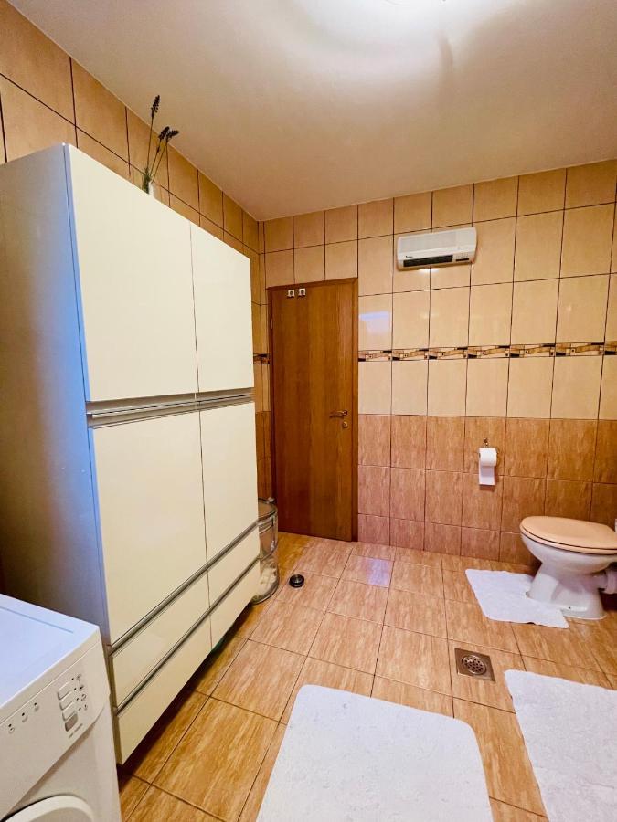 Apartment Mandarina ドゥギ・ラット エクステリア 写真
